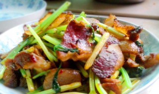 腊肉怎么炒好吃又简单(腊肉怎么炒好吃又简单的方法视频)