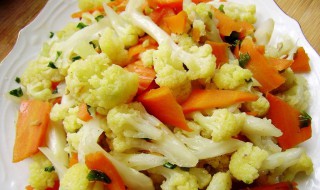 菜花怎么炒好吃又简单(菜花怎么炒好吃又简单视频)