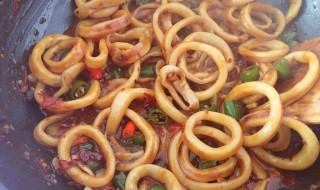 鱿鱼圈怎么做好吃（鱿鱼圈怎么做好吃又简单视频）